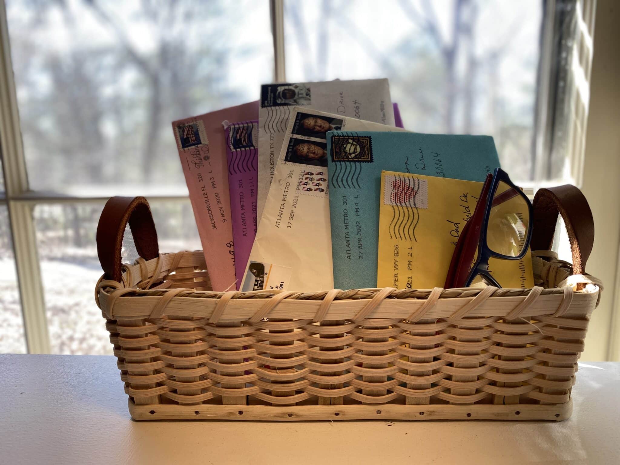 A basket of letters sent to mingle souls